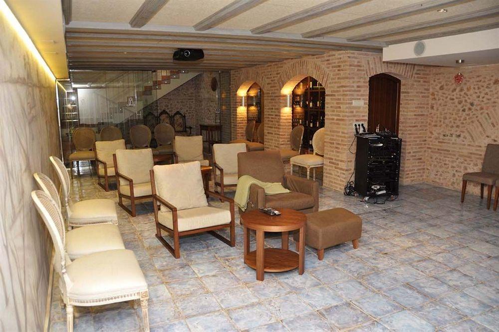 La Mozaira Hotel 4*