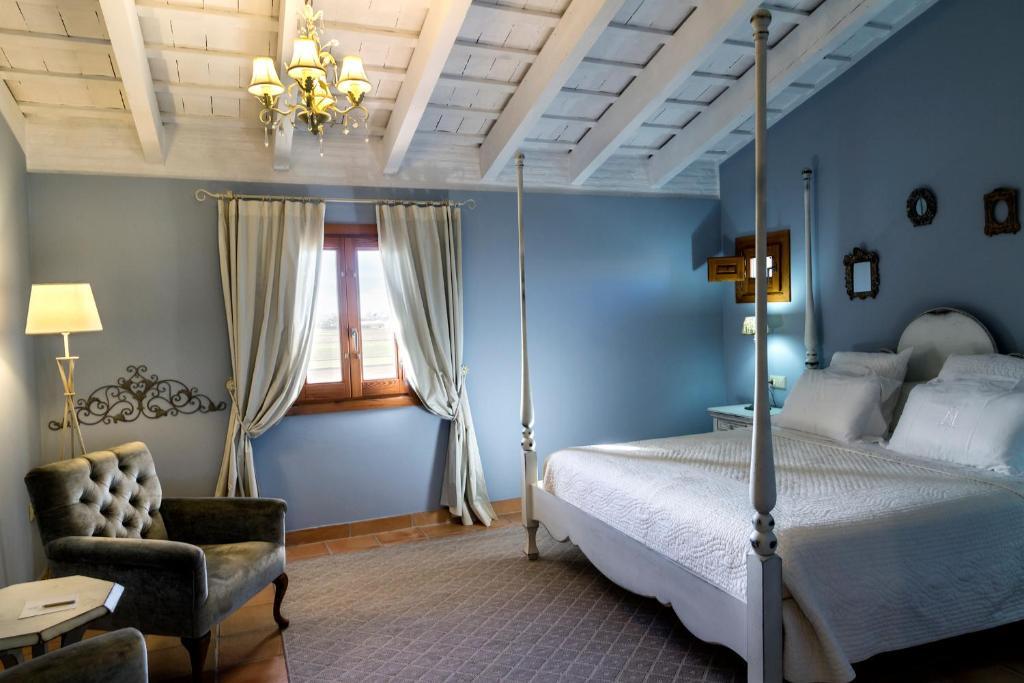 La Mozaira Hotel